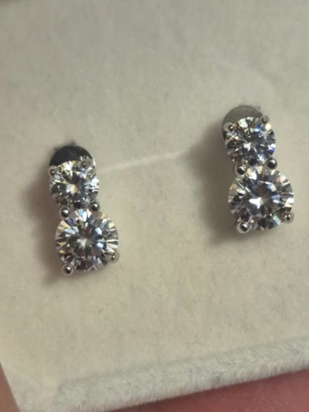 GRA Certified VVS1 3 Carat * Double Round cut Moissanite Diamond Stud Earrings N